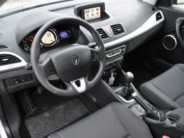 Renault Megane 1.4Tce -benzin (2011)