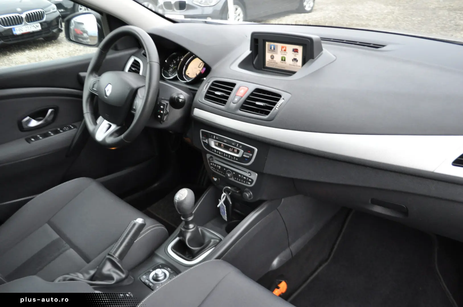 Renault Megane 1.4Tce -benzin (2011)