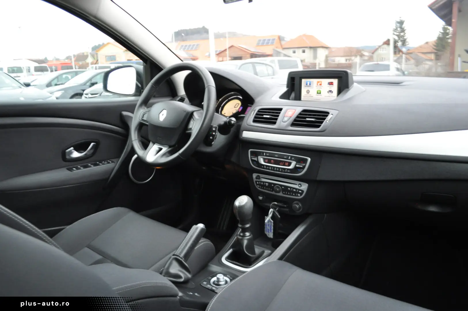 Renault Megane 1.4Tce -benzin (2011)