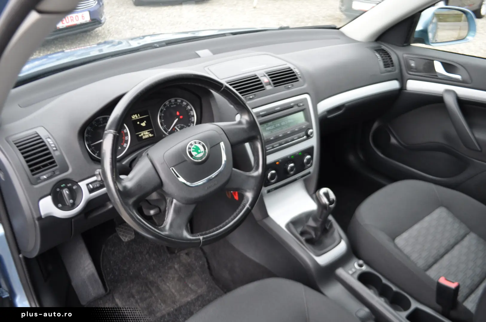 Skoda Octavia 1.6Tdi (2011)