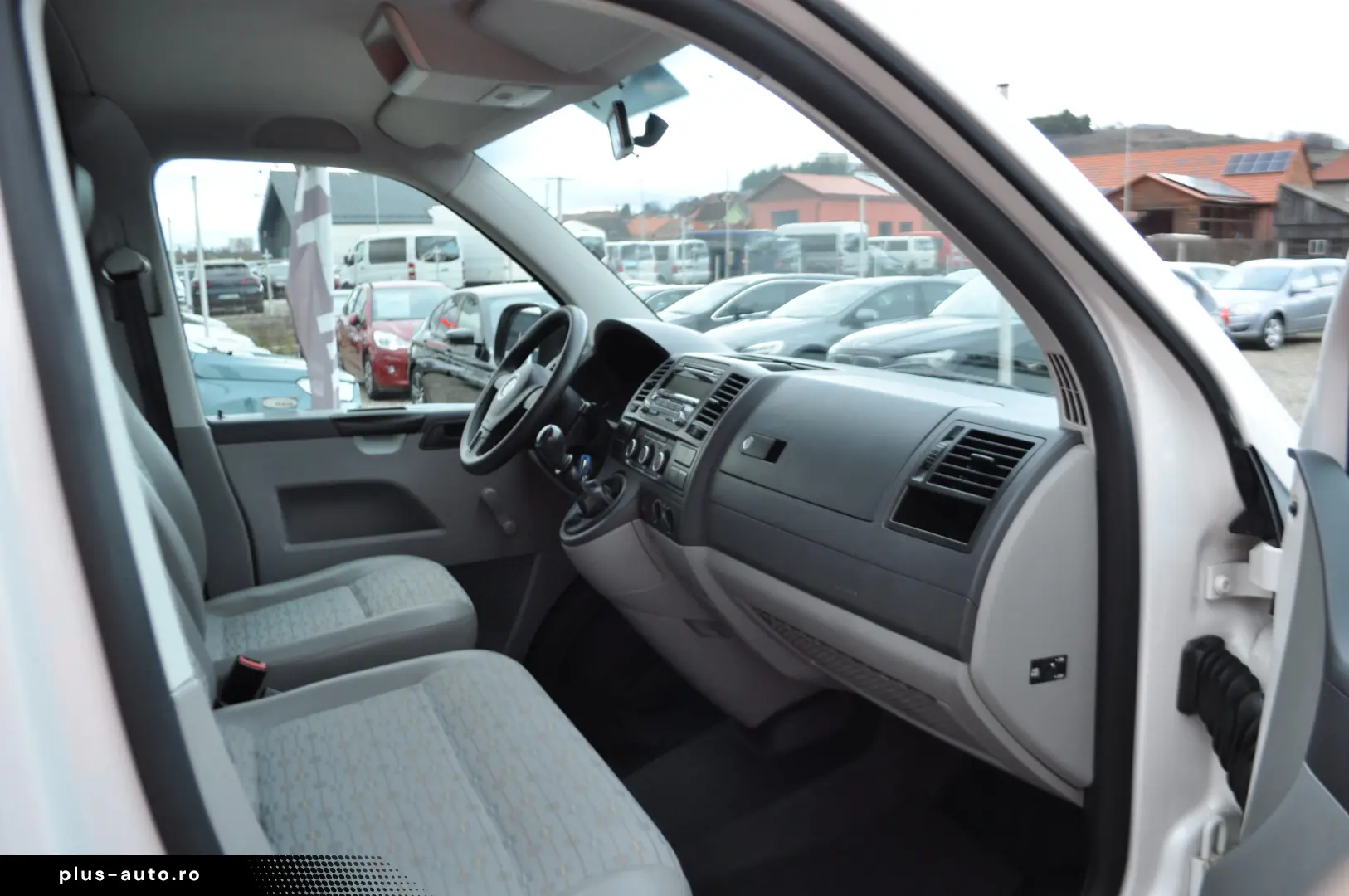 Volkswagen Transporter 8 1 2.0Tdi (2011)