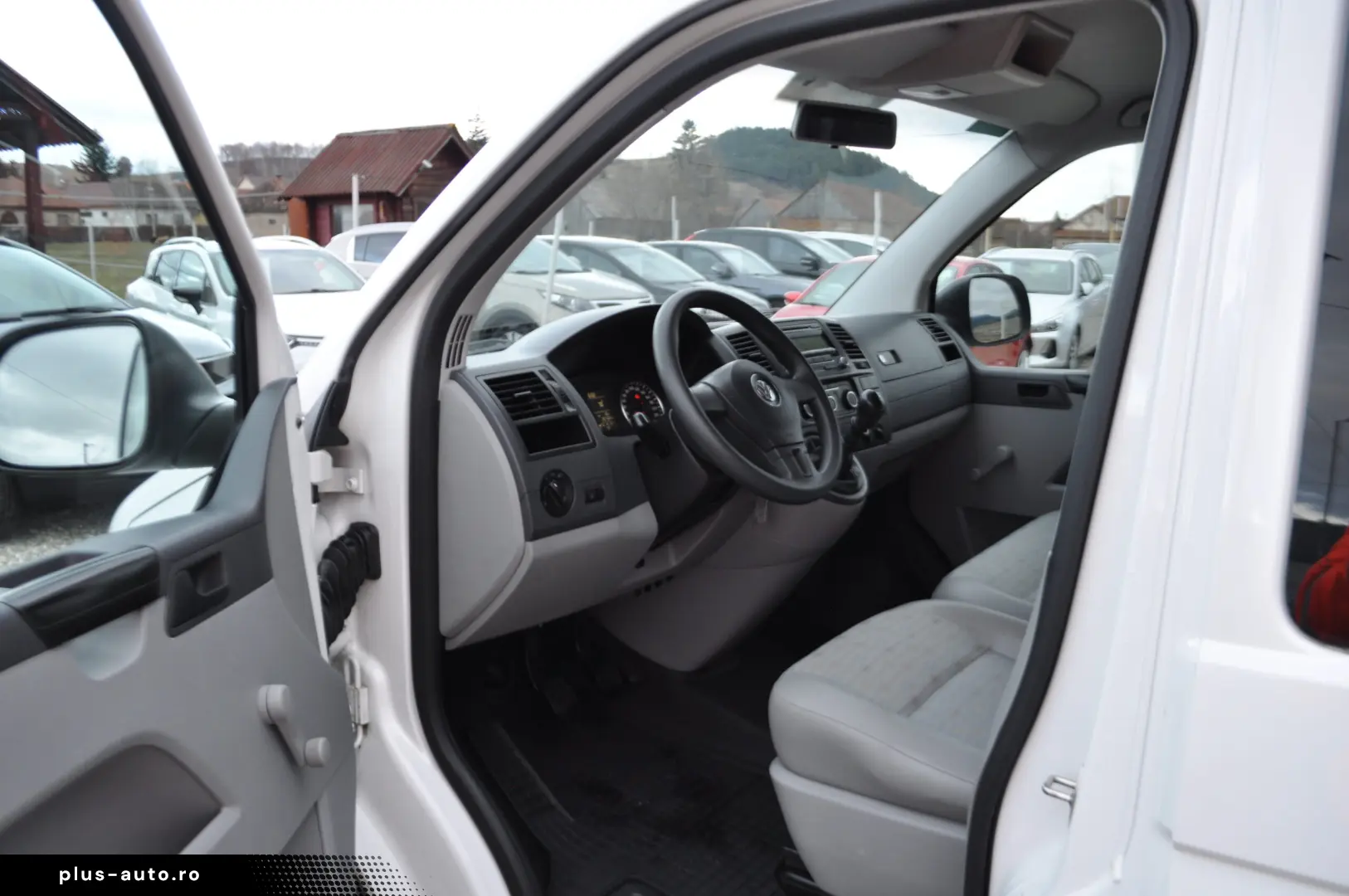 Volkswagen Transporter 8 1 2.0Tdi (2011)