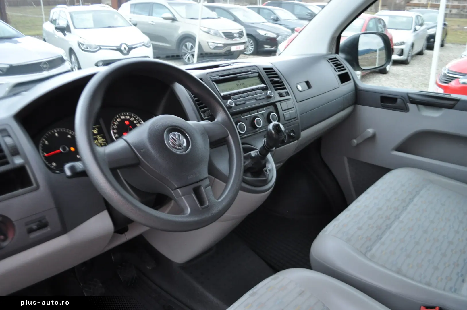Volkswagen Transporter 8 1 2.0Tdi (2015)