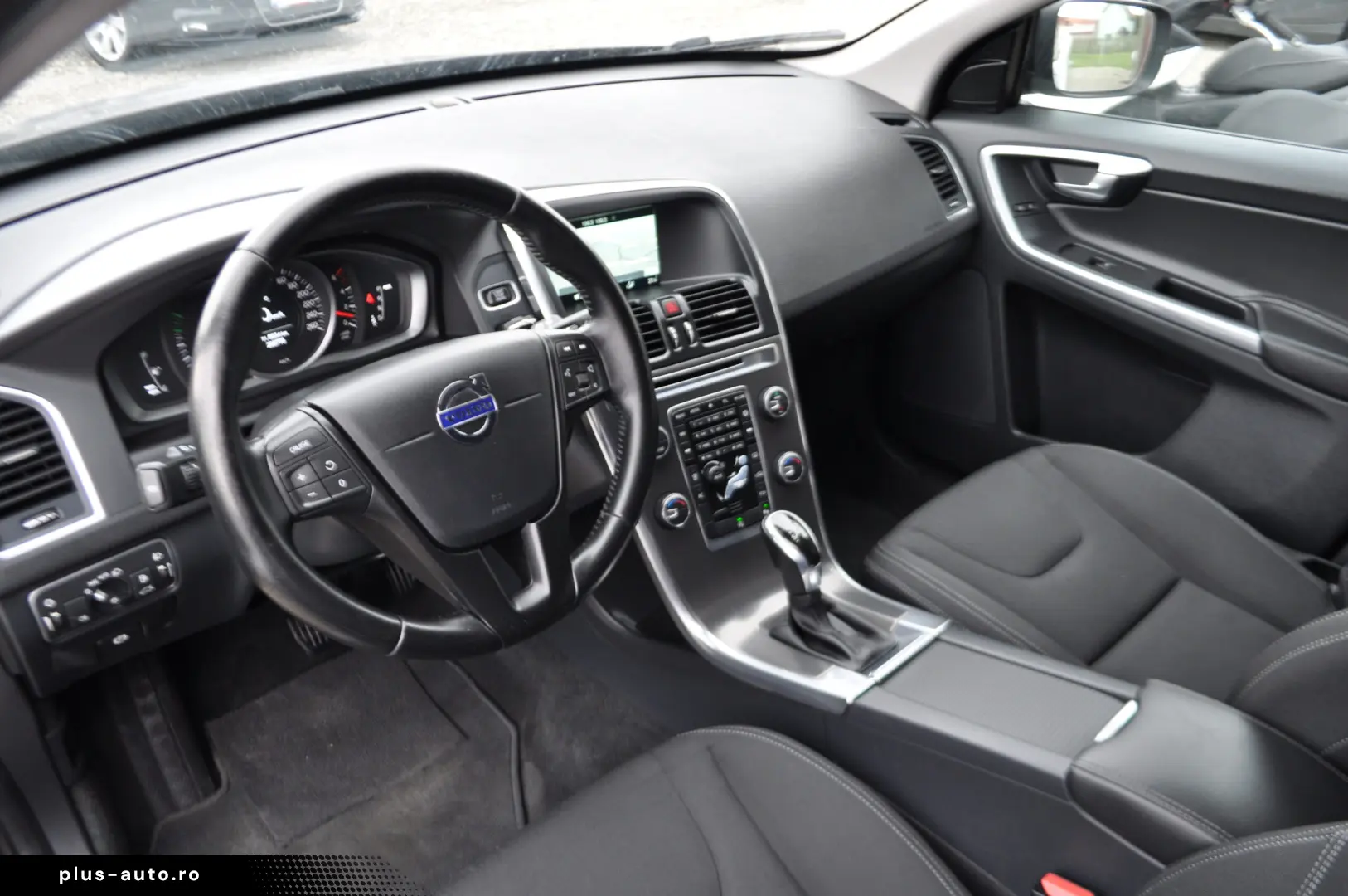 Volvo XC60 2.0D 4X2 AUTOMATA (2016)