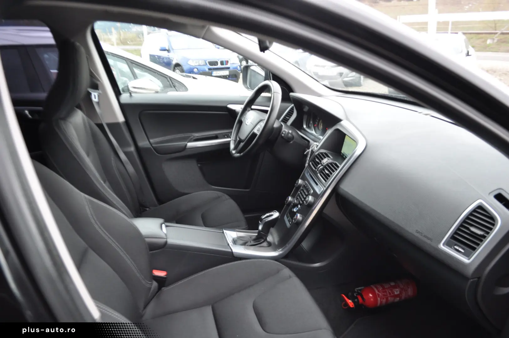 Volvo XC60 2.0D 4X2 AUTOMATA (2016)