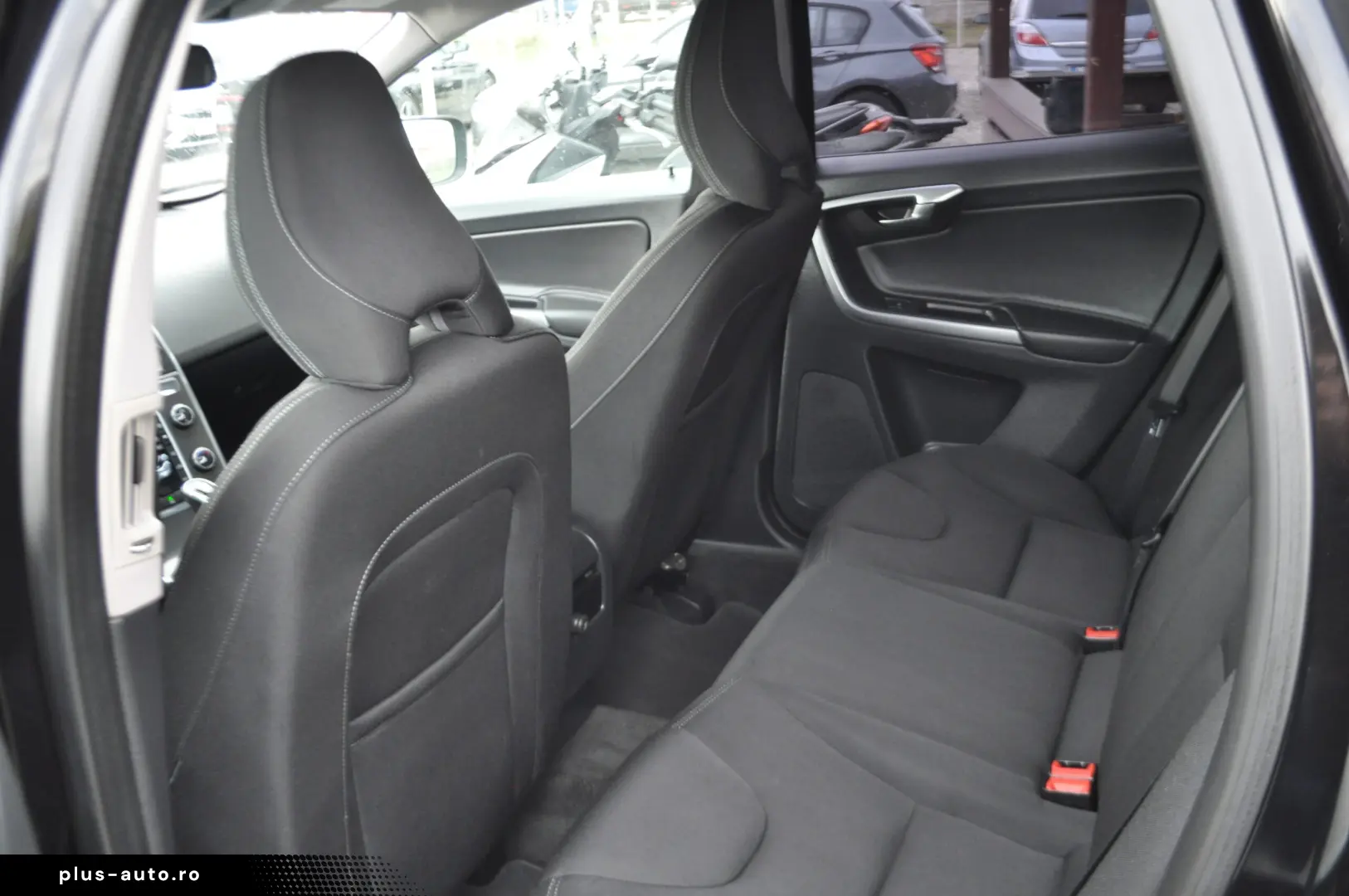 Volvo XC60 2.0D 4X2 AUTOMATA (2016)