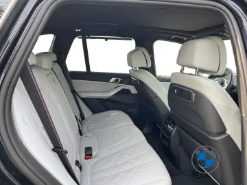 BMW X5 xDrive50e M Sport Pro 22  Pano Komfortsitz HK