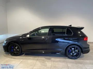 VW Golf VIII 2.0 TSI DSG 4Motion R Performance APP