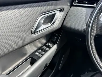 Velar sport R dynamic