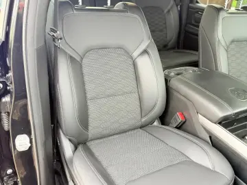 Dodge Ram 1500 Fab.-04.2022 5.7 Hemi 401 Cp 98.000 Km