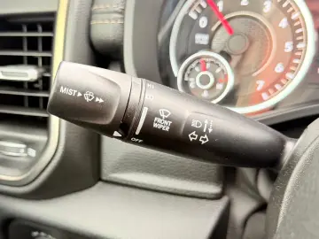 Dodge Ram 1500 Fab.-04.2022 5.7 Hemi 401 Cp 98.000 Km