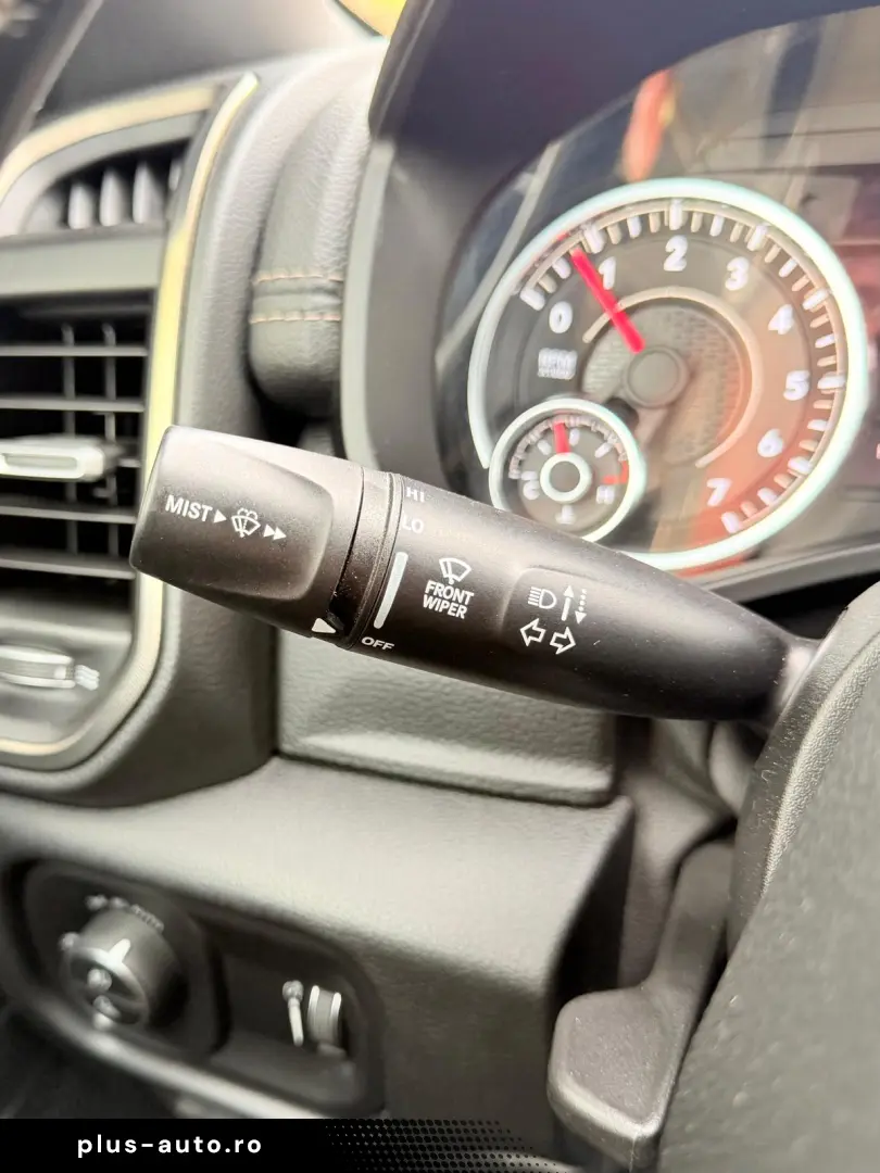 Dodge Ram 1500 Fab.-04.2022 5.7 Hemi 401 Cp 98.000 Km