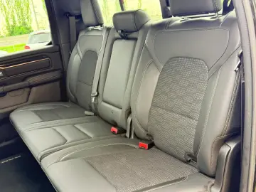 Dodge Ram 1500 Fab.-04.2022 5.7 Hemi 401 Cp 98.000 Km