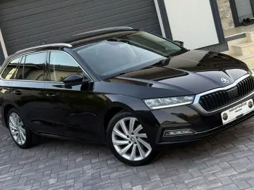 SKODA OCTAVIA COMBI 1.4 TSI iV   PLUG-IN HYBRID  DSG  - 2022