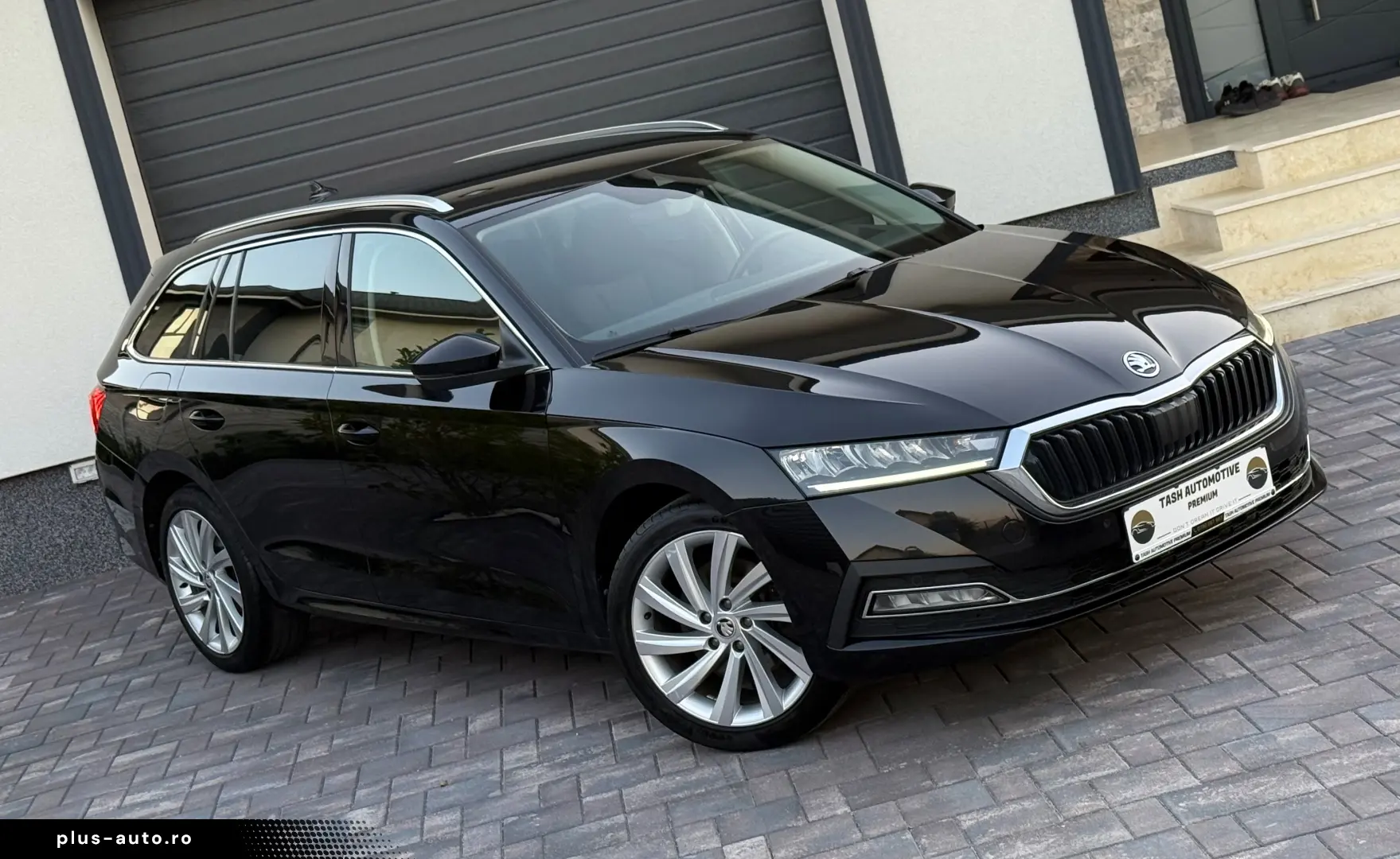 SKODA OCTAVIA COMBI 1.4 TSI iV   PLUG-IN HYBRID  DSG  - 2022