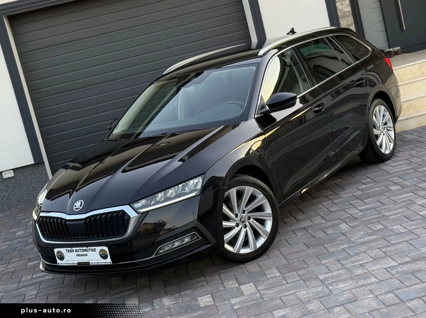 SKODA OCTAVIA COMBI 1.4 TSI iV   PLUG-IN HYBRID  DSG  - 2022