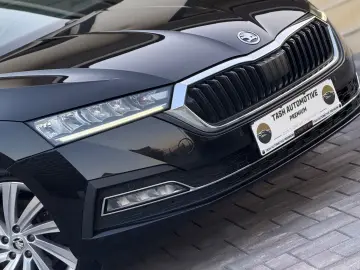 SKODA OCTAVIA COMBI 1.4 TSI iV   PLUG-IN HYBRID  DSG  - 2022