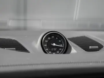 Porsche Cayenne E-Hybrid Panorama Burmester Head-Up