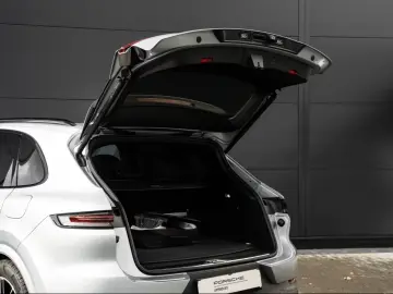Porsche Cayenne E-Hybrid Panorama Burmester Head-Up