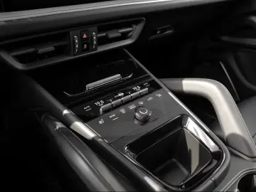 Porsche Cayenne E-Hybrid Panorama Burmester Head-Up