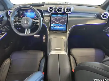 MERCEDES-BENZ GLC 300 4M AMG Pano 360  DIGITAL LIGHT HUD