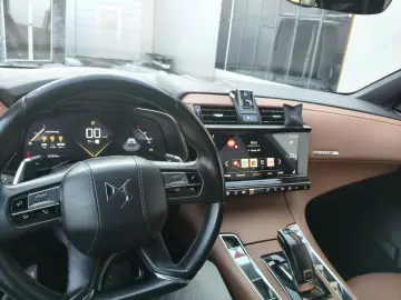 DS Automobiles DS7 (Crossback)