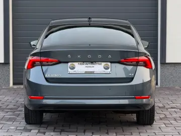 SKODA OCTAVIA Berlina 1.4 TSI iV   PLUG-IN HYBRID  DSG