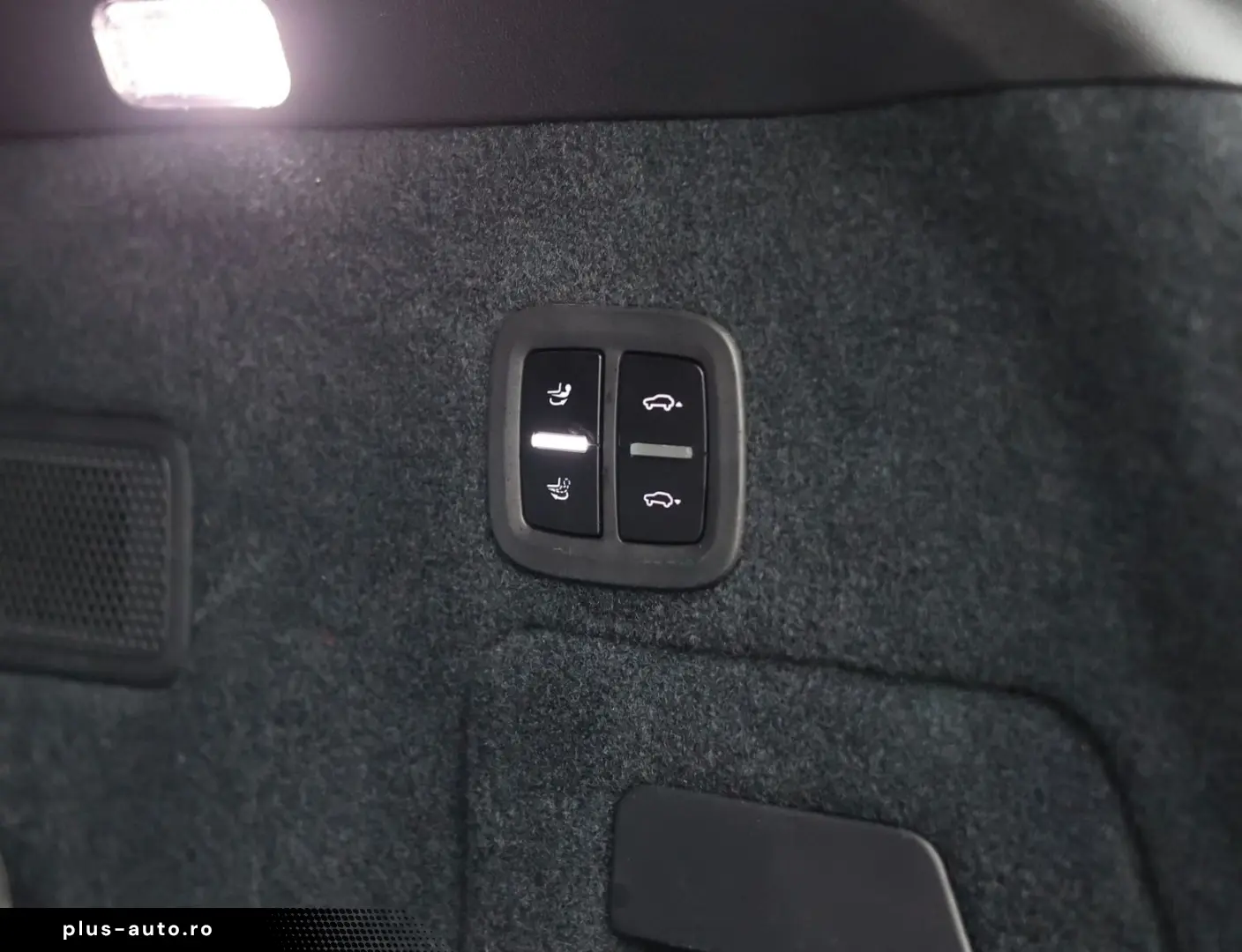 PORSCHE Cayenne E-Hybrid   VOLLAUSTATTUNG! Burmester