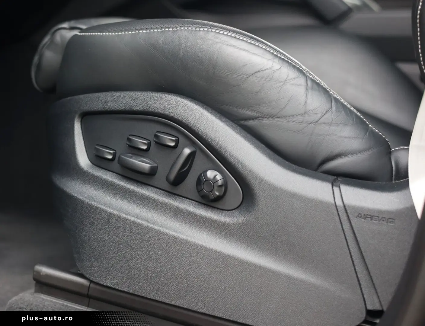 PORSCHE Cayenne E-Hybrid   VOLLAUSTATTUNG! Burmester