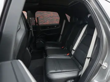 PORSCHE Cayenne E-Hybrid   VOLLAUSTATTUNG! Burmester