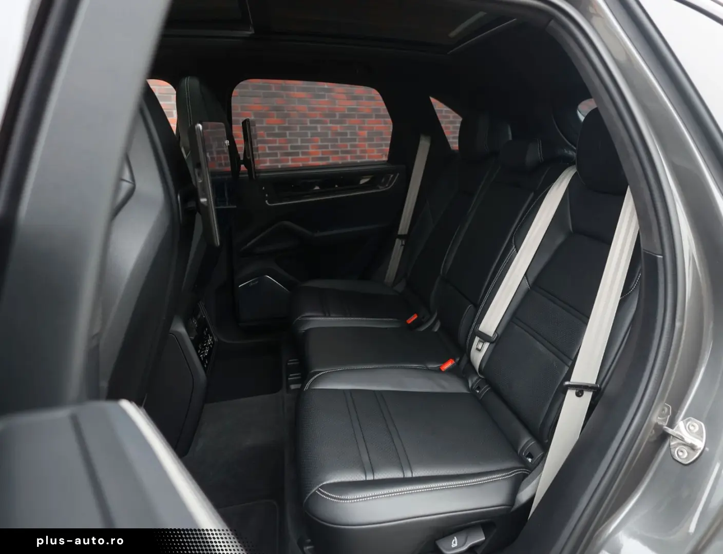 PORSCHE Cayenne E-Hybrid   VOLLAUSTATTUNG! Burmester