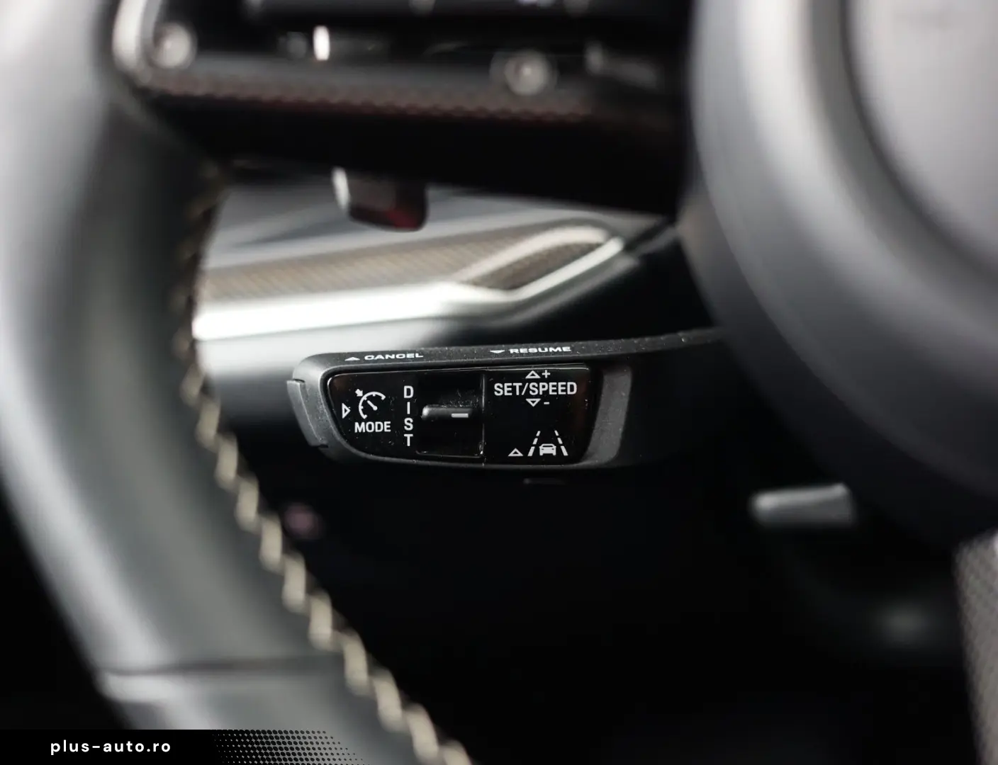 PORSCHE Cayenne E-Hybrid   VOLLAUSTATTUNG! Burmester