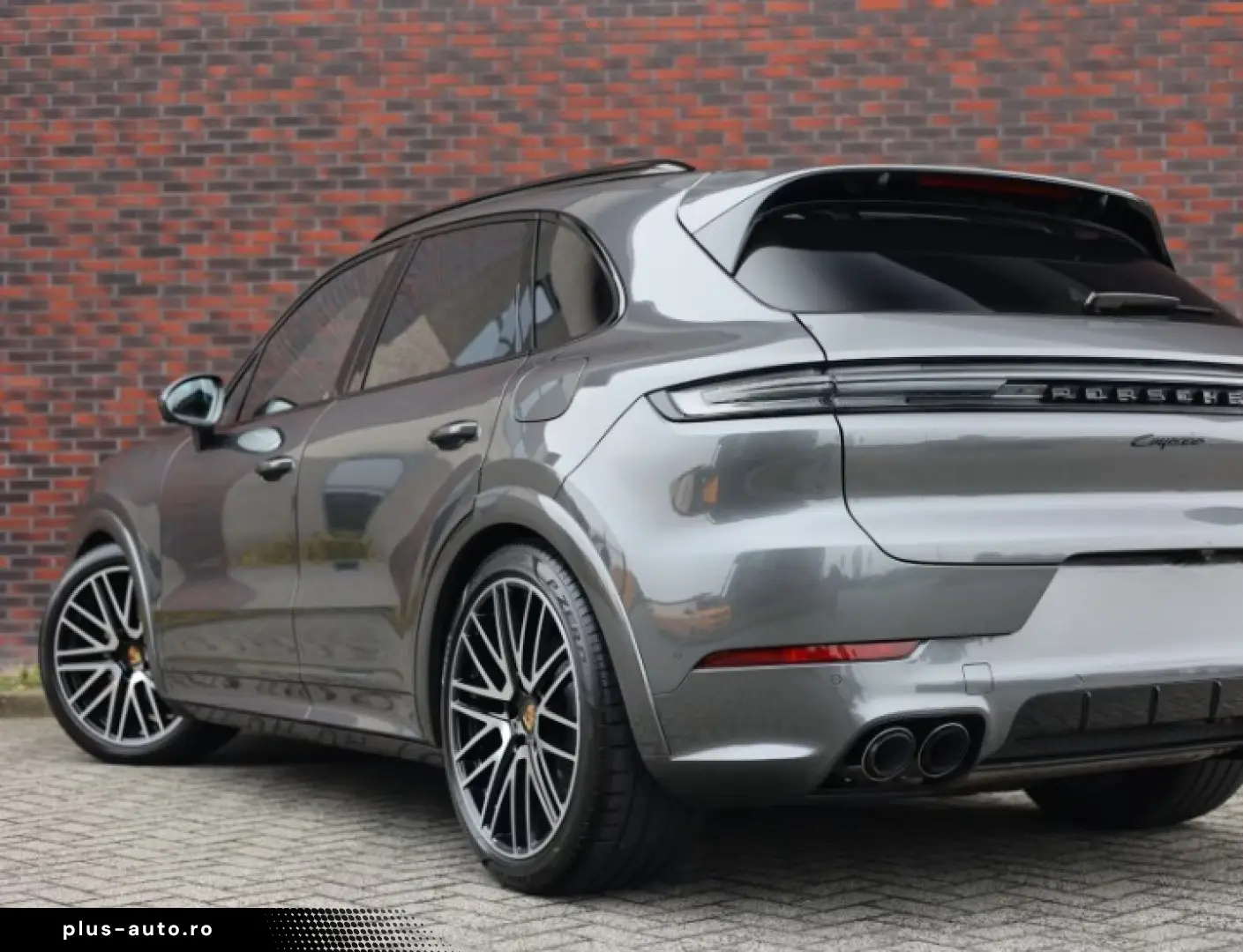 PORSCHE Cayenne E-Hybrid   VOLLAUSTATTUNG! Burmester