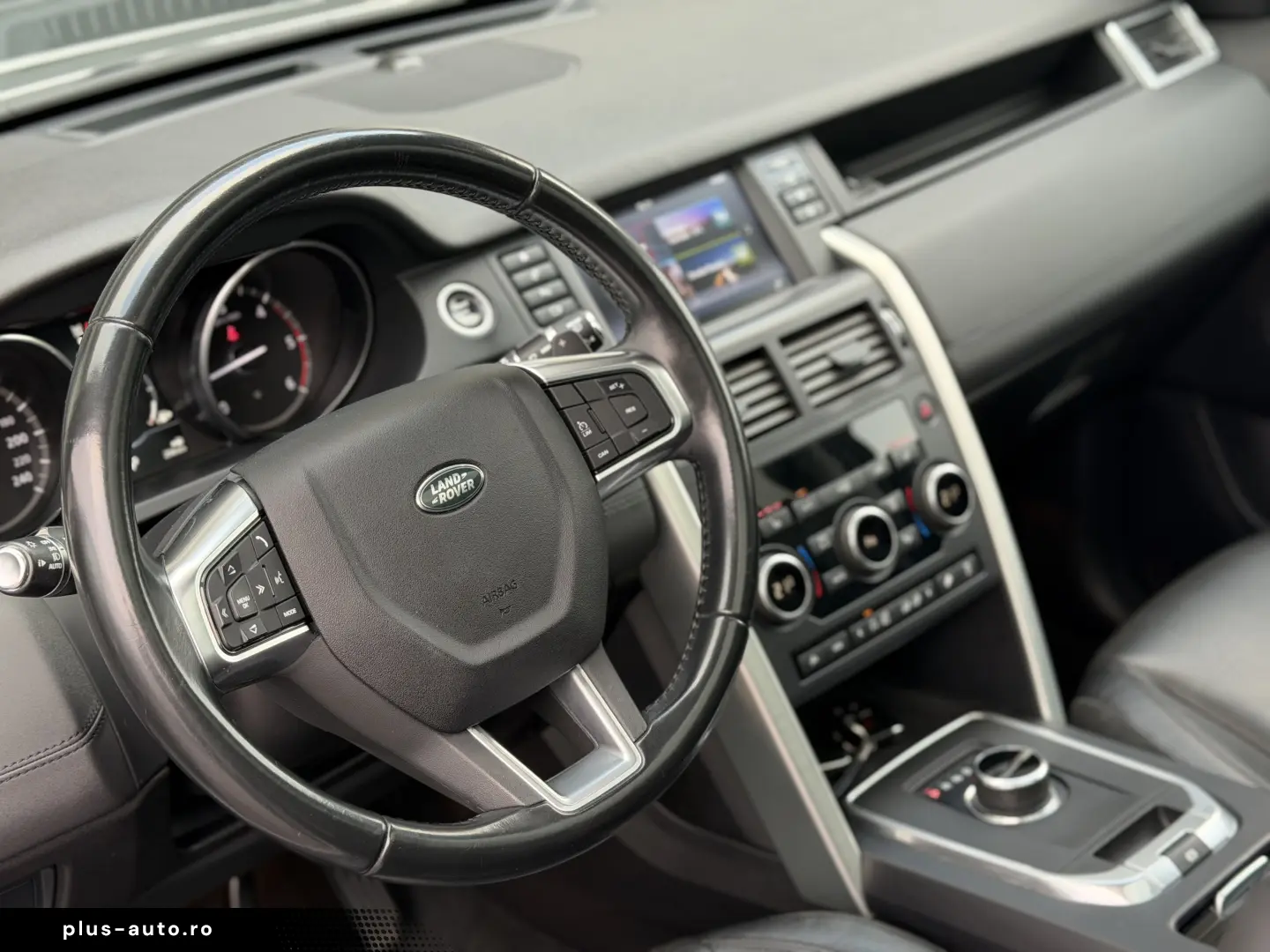 LAND ROVER DISCOVERY SPORT 2.0 AWD (4X4) – AUTOMAT