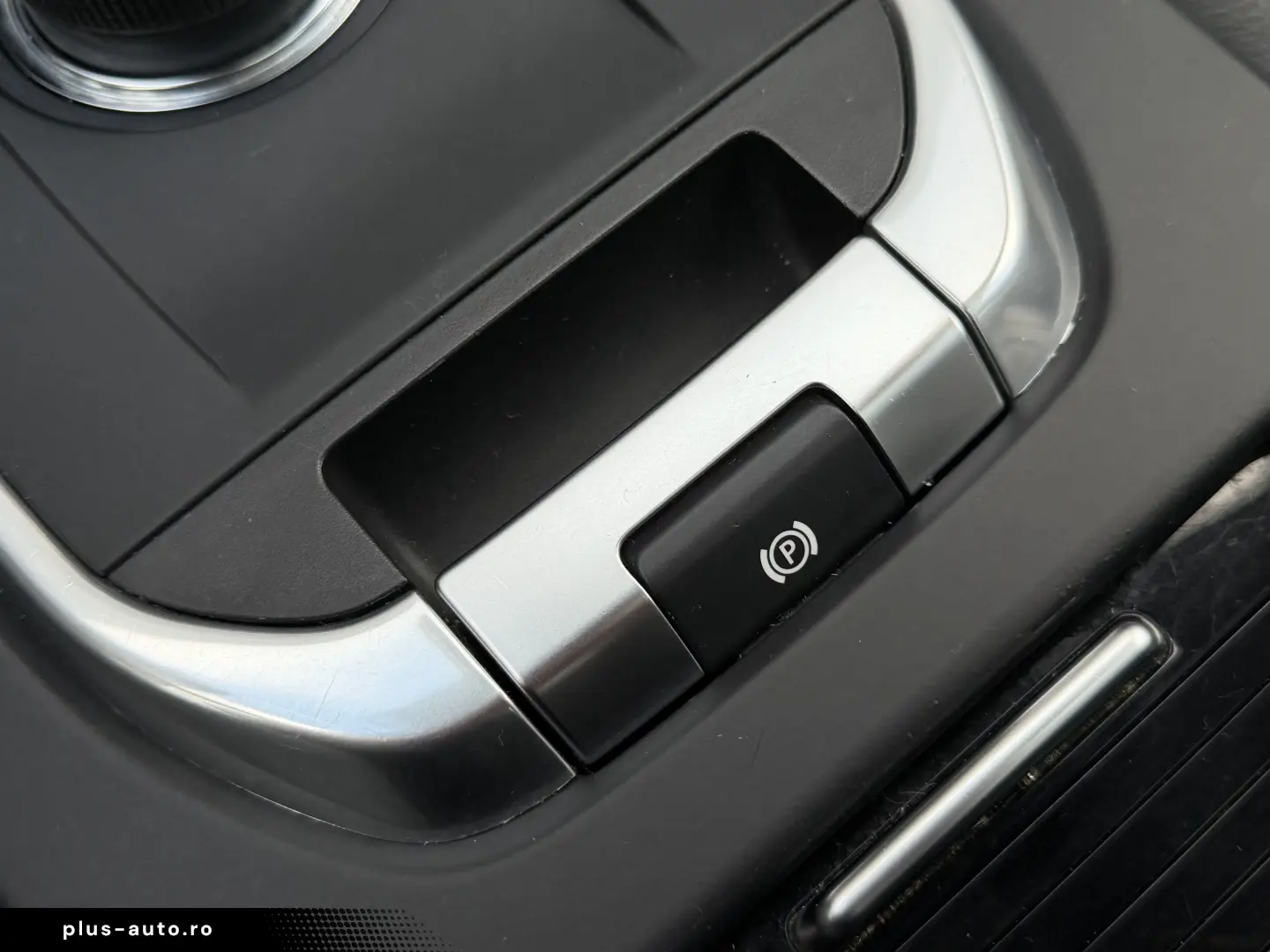 LAND ROVER DISCOVERY SPORT 2.0 AWD (4X4) – AUTOMAT