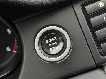 LAND ROVER DISCOVERY SPORT 2.0 AWD (4X4) – AUTOMAT