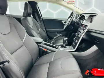 VOLVO V40 2019 2.0D E6 Garantie 12 Luni Rate Avans 0 Doar Cu