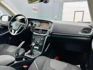 VOLVO V40 2019 2.0D E6 Garantie 12 Luni Rate Avans 0 Doar Cu