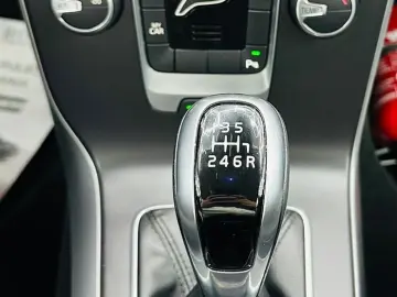 VOLVO V40 2019 2.0D E6 Garantie 12 Luni Rate Avans 0 Doar Cu