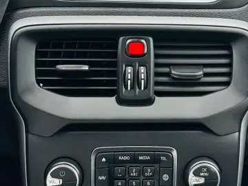 VOLVO V40 2019 2.0D E6 Garantie 12 Luni Rate Avans 0 Doar Cu