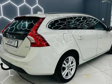 VOLVO V60 2012 2.0D E5 Garantie 12 Luni Rate Avans 0 Doar Cu