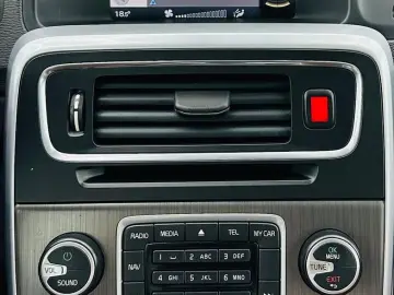 VOLVO V60 2012 2.0D E5 Garantie 12 Luni Rate Avans 0 Doar Cu