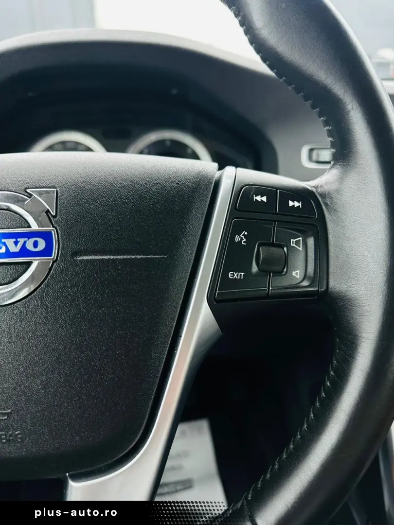 VOLVO V60 2012 2.0D E5 Garantie 12 Luni Rate Avans 0 Doar Cu