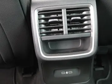 Skoda Octavia Selection 2025