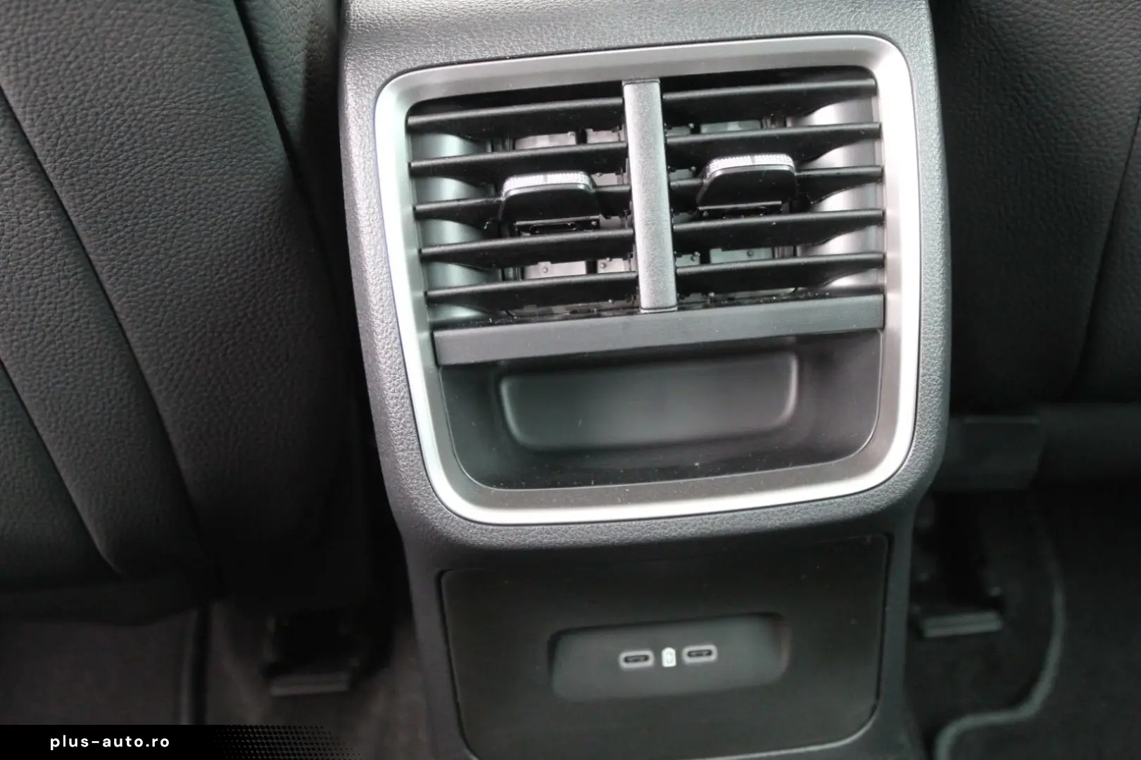 Skoda Octavia Selection 2025