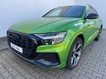 Audi Q8 S-line 286 CP