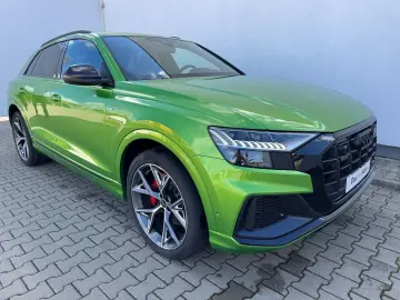 Audi Q8 S-line 286 CP