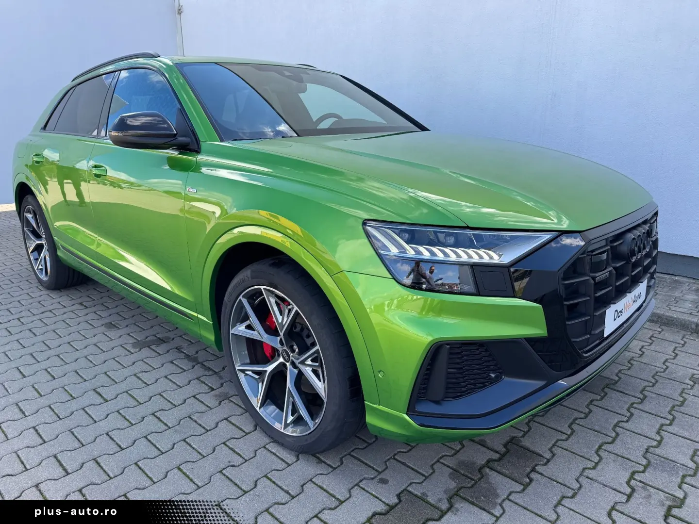 Audi Q8 S-line 286 CP