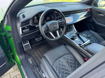 Audi Q8 S-line 286 CP