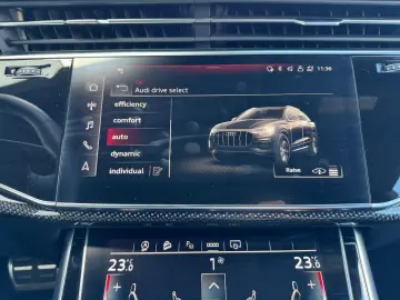 Audi Q8 S-line 286 CP